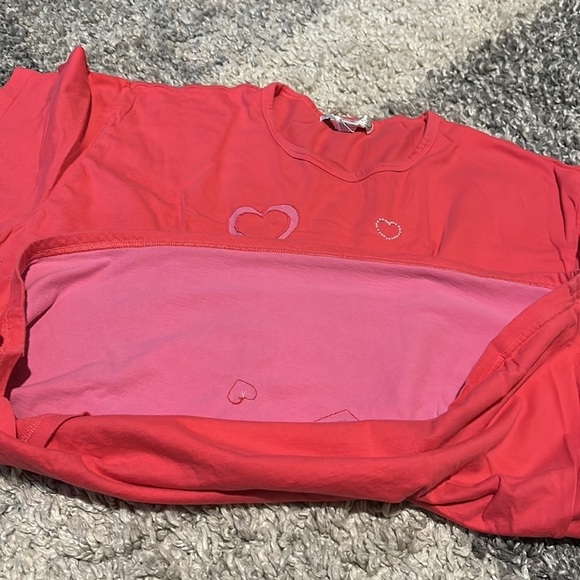 Vintage Mandal Bay Pink 3D cut out beaded Valentine’s Day heart Tee - Picture 9 of 10